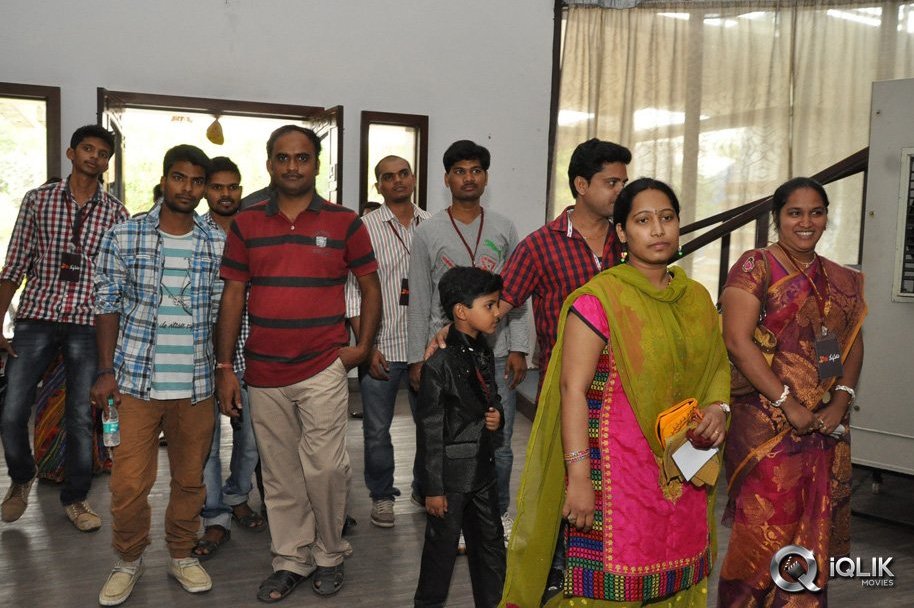 Nagarjuna-Meets-Docomo-Manam-Contest-Winners